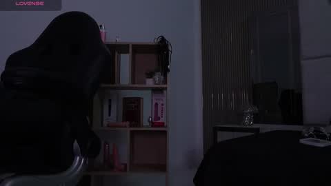 Cleo Adams online show from 02.12.26