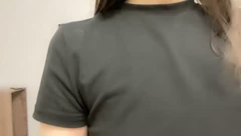 Snapshot of clementinecampion chatting on 07.08.26 Viki online show from 07.08.26