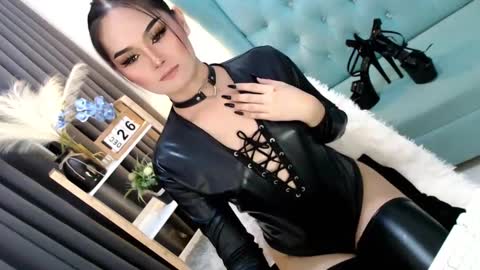 Cleo online show from 12.25.24