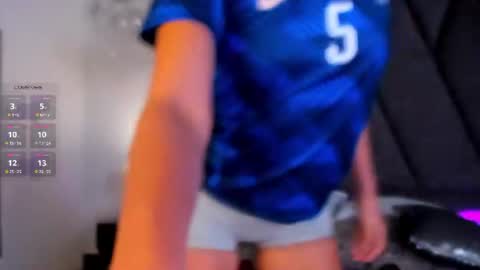 Snapshot of cleopatraa1 chatting on 06.11.26 Cleopatra online show from 06.11.26