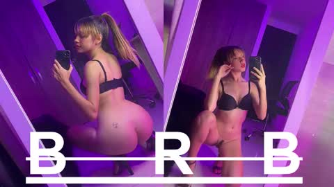 Snapshot of cleosexxx chatting on 10.09.25 cleo y maikol online show from 10.09.25