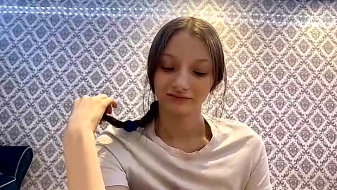 Cleo online show from 12.03.25