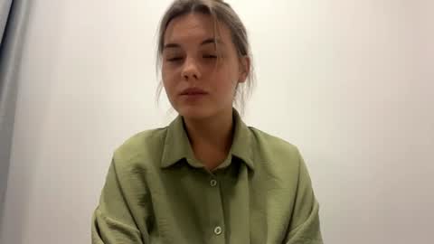 Snapshot of cleotildewalchak chatting on 07.17.26 Ocane online show from 07.17.26