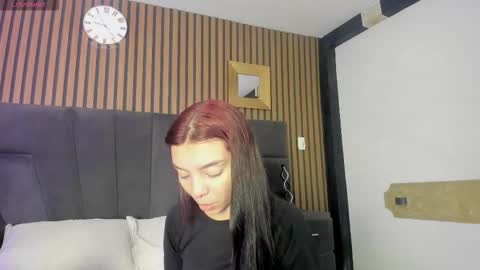 cleowhite_ online show from 09.19.25