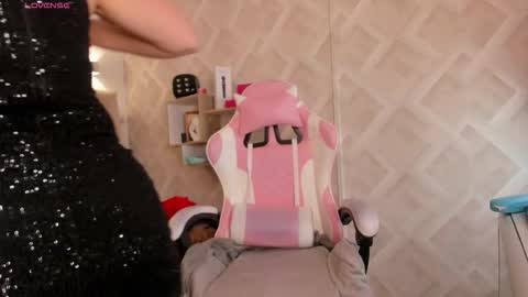 clhoe_johnson_ online show from 03.20.26