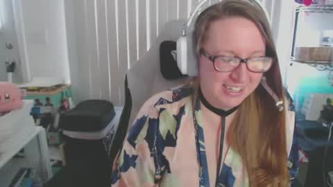 Kate online show from 02.14.25