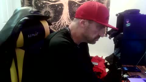 Snapshot of clintwood12 chatting on 10.06.25 chad online show from 10.06.25