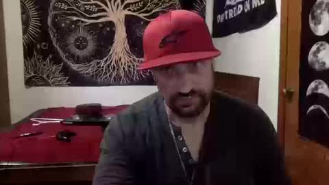 Snapshot of clintwood12 chatting on 10.17.25 chad online show from 10.17.25