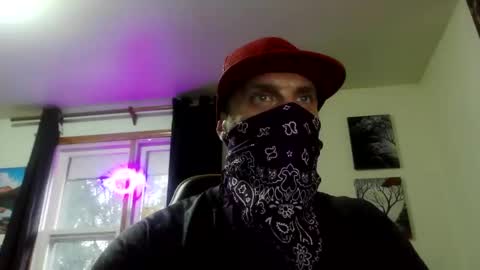 Snapshot of clintwood12 chatting on 11.03.25 chad online show from 11.03.25