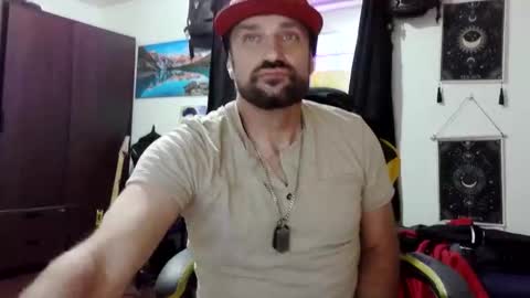 Snapshot of clintwood12 chatting on 11.15.25 chad online show from 11.15.25