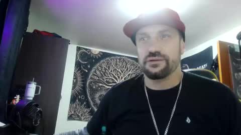 Snapshot of clintwood12 chatting on 11.17.25 chad online show from 11.17.25