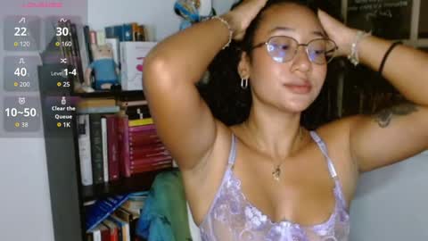 Snapshot of clitia_xx chatting on 10.23.25 Clitia online show from 10.23.25