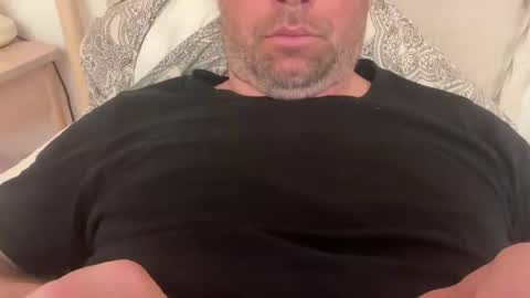 Snapshot of clitoliker chatting on 03.11.25 clitoliker online show from 03.11.25