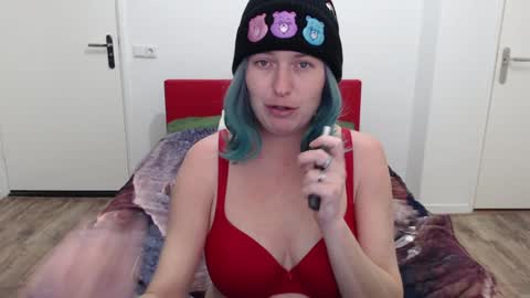 Syl  online show from 01.28.25