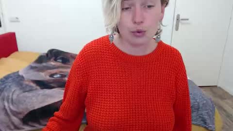 Syl  online show from 11.20.25