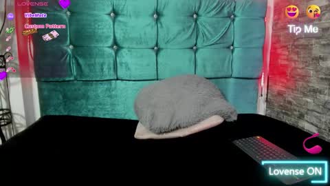 Snapshot of cloe66 chatting on 11.11.25 cloe66 online show from 11.11.25