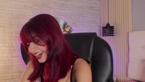 Cloe online show from 12.11.24