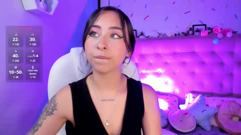 Cloe  online show from 02.27.25