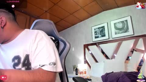 Cloe x Billy online show from 12.16.25