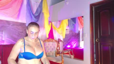 CLOE online show from 01.25.25