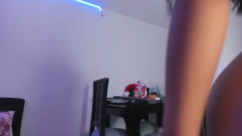 Snapshot of cloekatz_ chatting on 11.26.25 Cloe Katz online show from 11.26.25