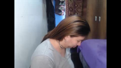 Snapshot of cloepregnant25 chatting on 02.22.26 cloepregnant25 online show from 02.22.26