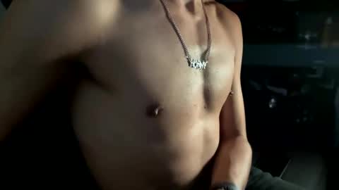 Snapshot of cloudsixtnine chatting on 11.04.25 Drew online show from 11.04.25