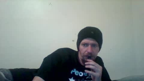 cloudyystarr666 online show from 02.25.25