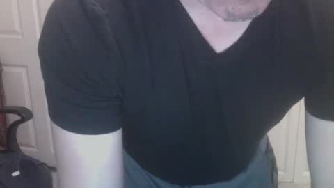 Snapshot of clovershit1 chatting on 10.05.25 clovershit1 online show from 10.05.25