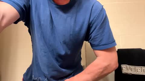 Snapshot of clovershit1 chatting on 10.14.25 clovershit1 online show from 10.14.25