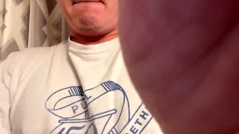 Snapshot of clovershit1 chatting on 10.20.25 clovershit1 online show from 10.20.25