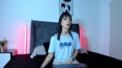 Cloy areo make me come with pleasure online show from 04.04.26