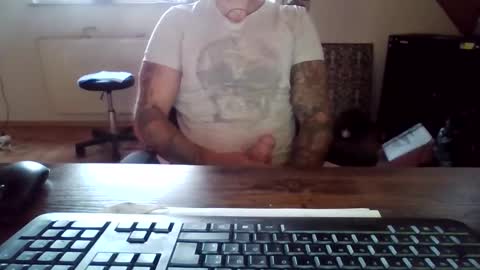 Snapshot of cock4onenight chatting on 09.22.25 cock4onenight online show from 09.22.25