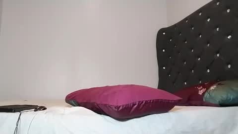 Snapshot of cock_addict183 chatting on 10.27.25 Cock Addict online show from 10.27.25