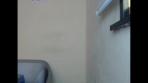 Snapshot of cockfanx chatting on 01.24.25 cockfanx online show from 01.24.25