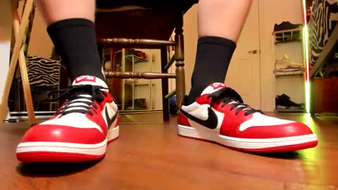 Gorgeous online show from 11.26.25