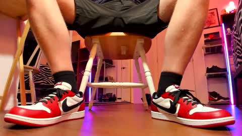 Gorgeous online show from 02.03.26