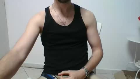Snapshot of cockonee chatting on 05.13.26 . online show from 05.13.26