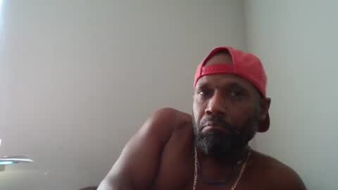 Snapshot of cockslanger39 chatting on 11.06.25 Cockslanger39 online show from 11.06.25