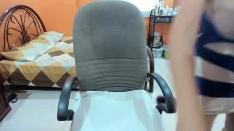 Snapshot of cocktits69 chatting on 09.27.25 titanis online show from 09.27.25