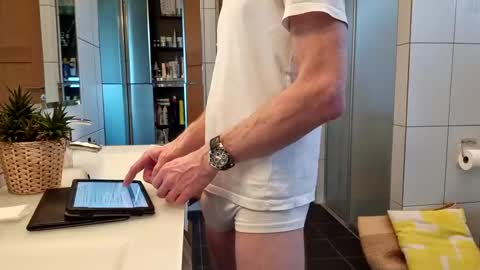 Snapshot of cockvantage chatting on 02.13.25 Cockvantage online show from 02.13.25