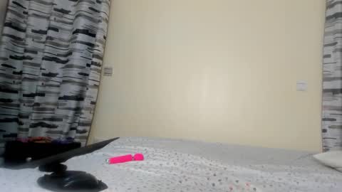 coco_leila online show from 01.16.25