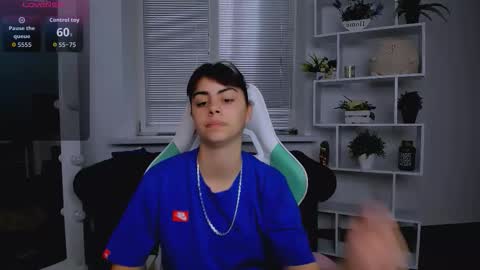 Snapshot of cocoa_sins chatting on 10.31.25 Olivia online show from 10.31.25