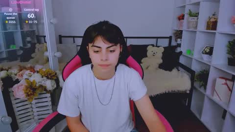 Snapshot of cocoa_sins chatting on 11.07.25 Olivia online show from 11.07.25