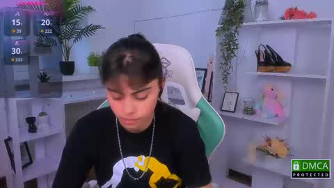 Snapshot of cocoa_sins chatting on 11.14.25 Olivia online show from 11.14.25