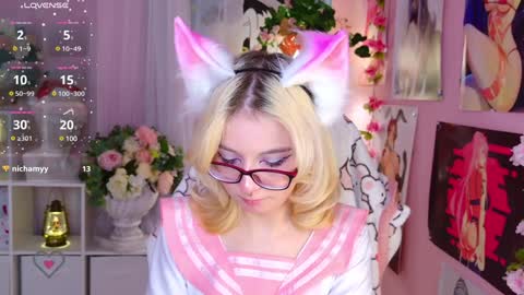 Mia online show from 12.23.24