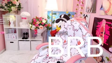 Mia online show from 01.09.25