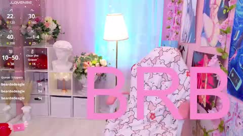 Mia online show from 02.11.25