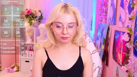 Mia online show from 03.06.25