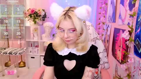 Mia online show from 03.09.25